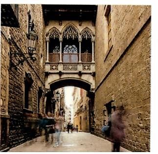 NATIONAL GEOGRAPHIC - BARCELONE NATIONAL GEOGRAPHIC