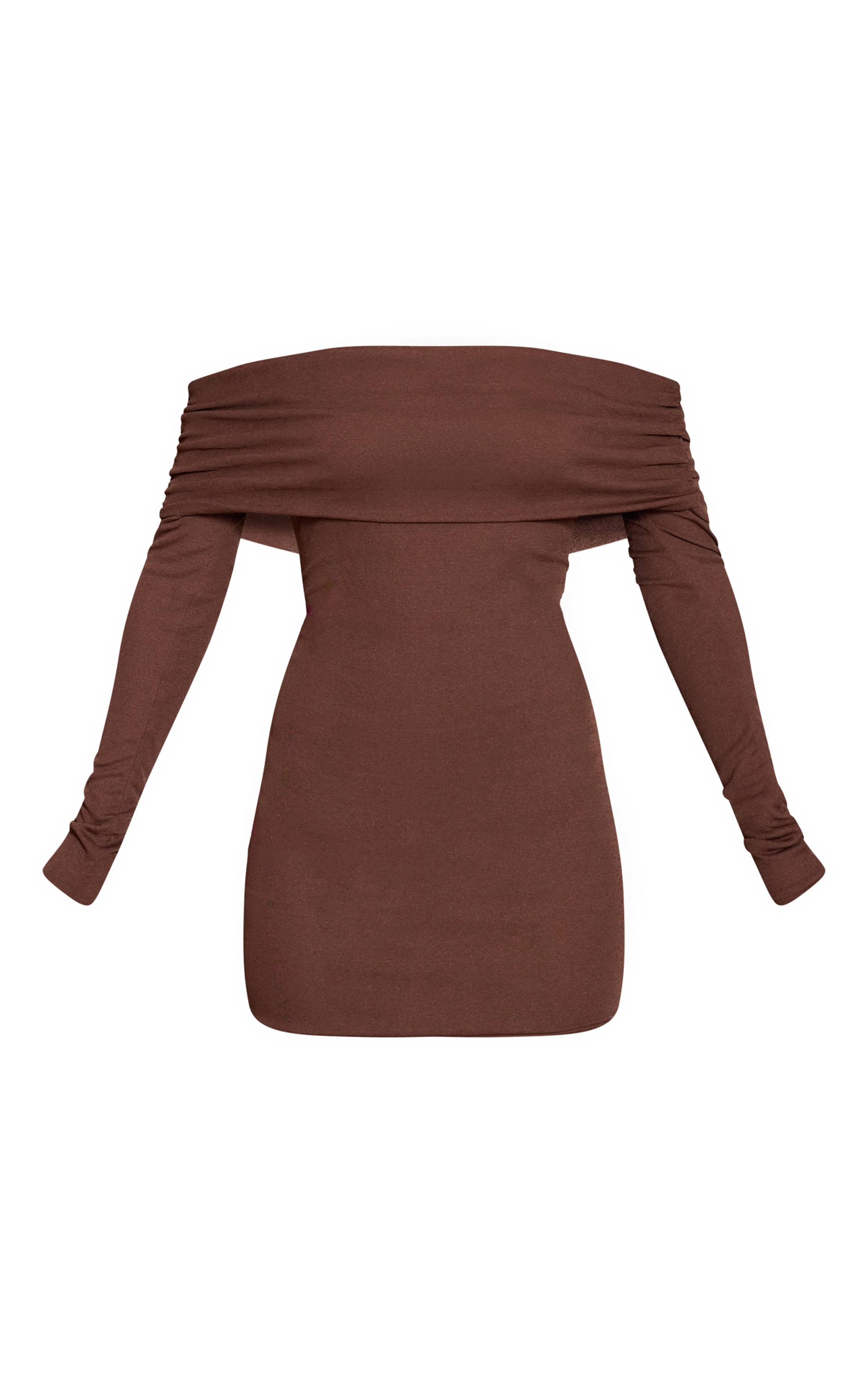 Chocolat Robe Moulante Bardot Froncée En Pelure D'oignon
