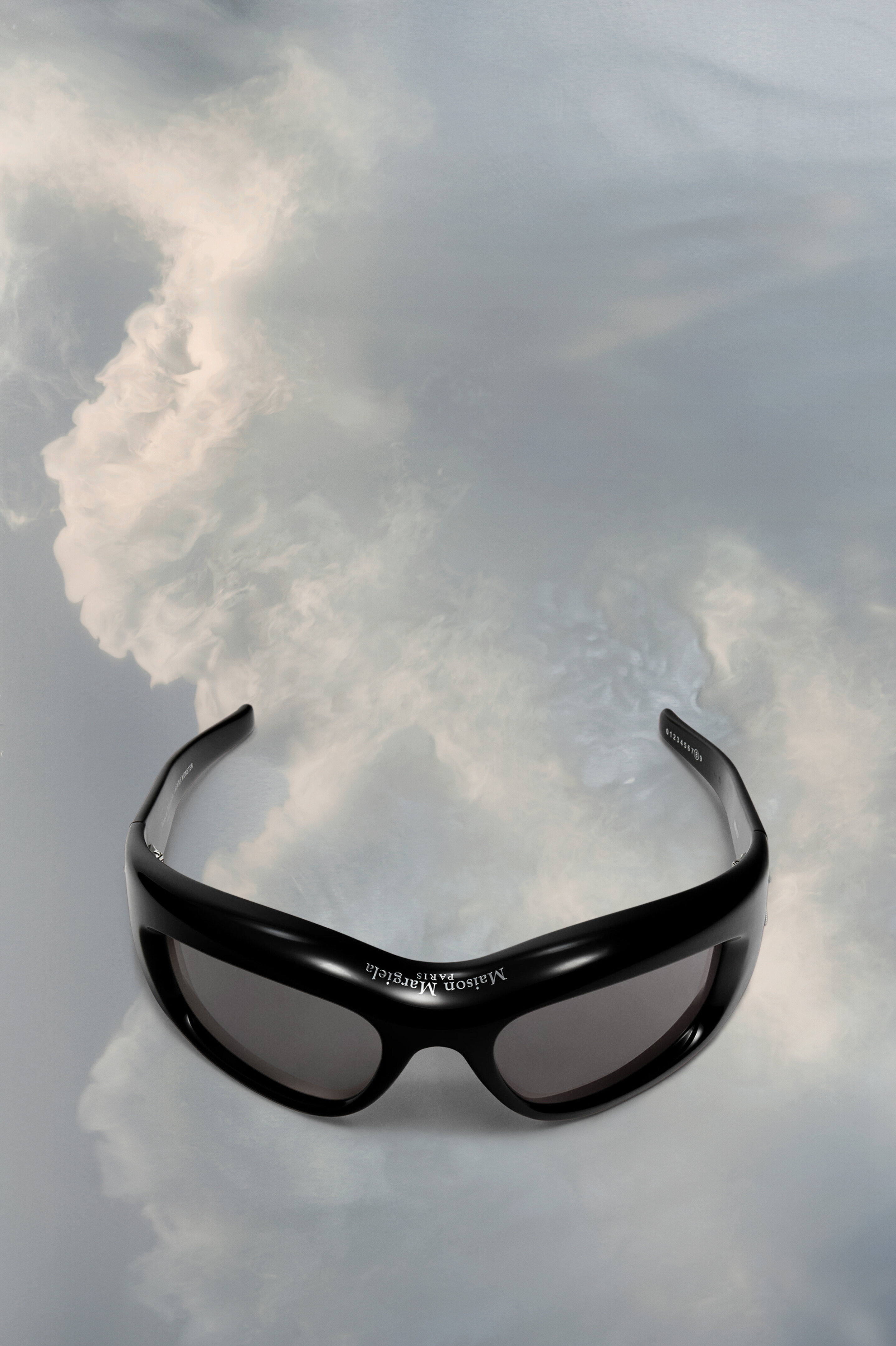 Black Tiara/Sunglasses x Gentle Monster Noir