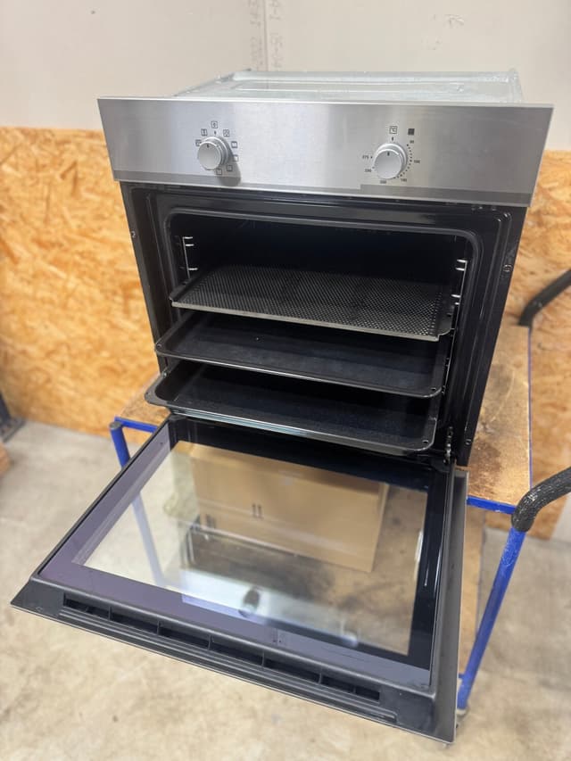 Electrolux indbygningsovn EOB3000AAX