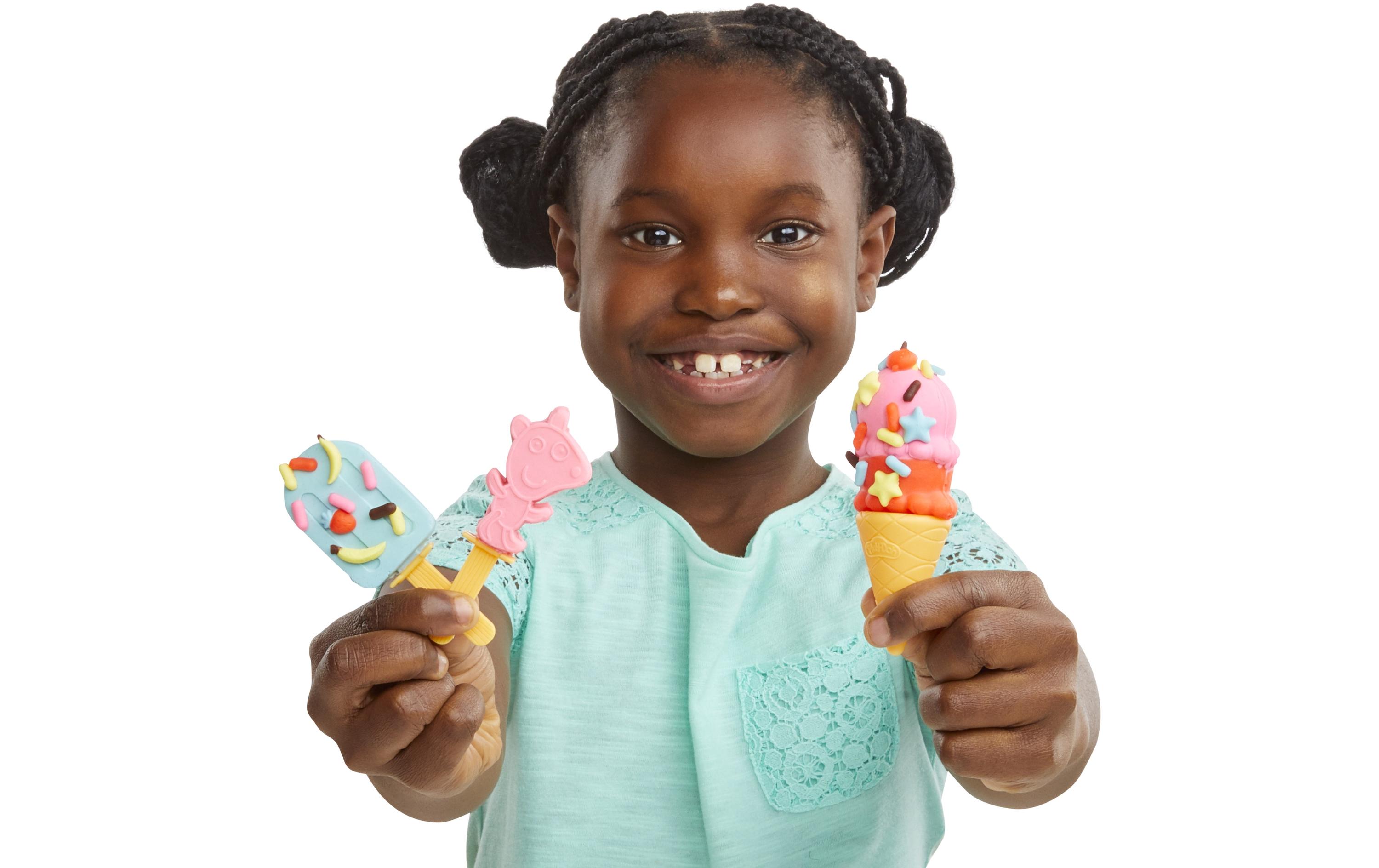 Knetspielzeug Peppa`s Ice Cream PlaysetPeppas Eiscreme-Spielset mit 5 Knetdosen