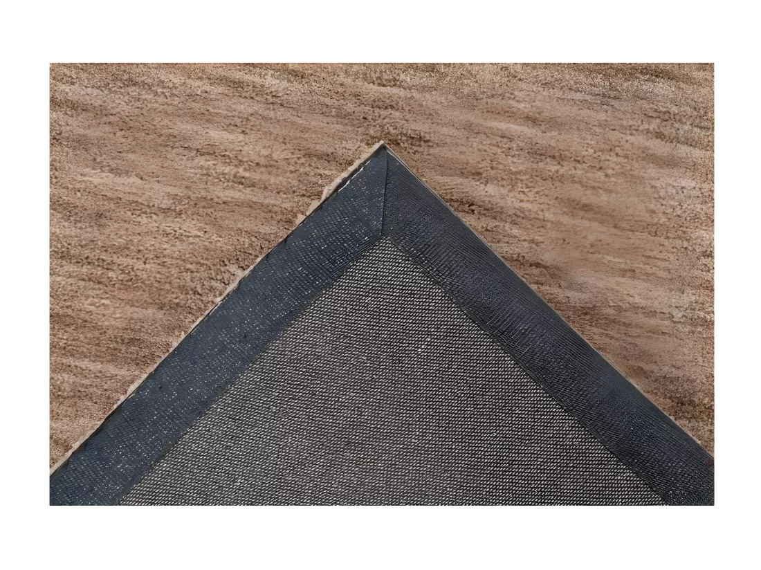 Tapis 230x160cm, design C007Y coloris beige - Confort et élégance pour votre intérieur