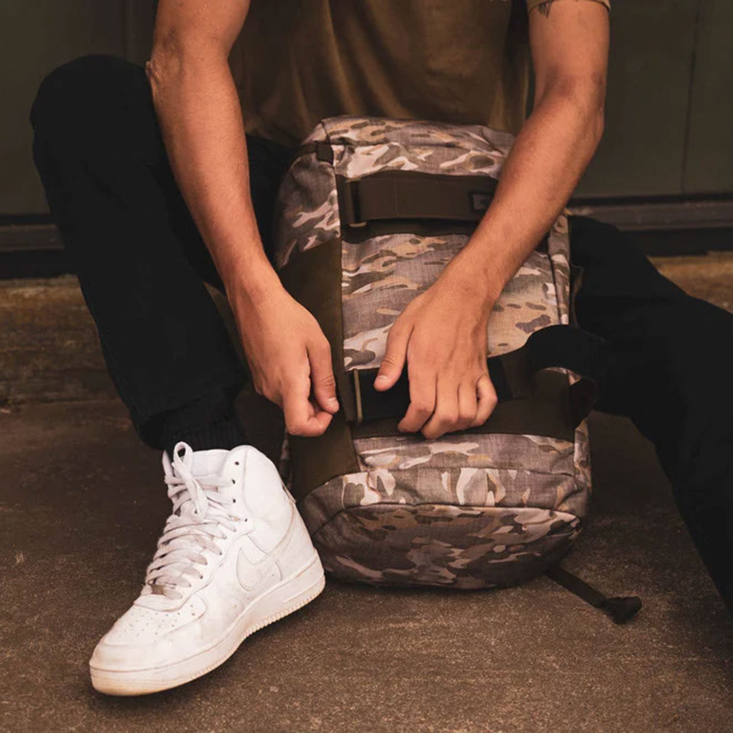 Dakine Mission Street Pack 25L naval academy