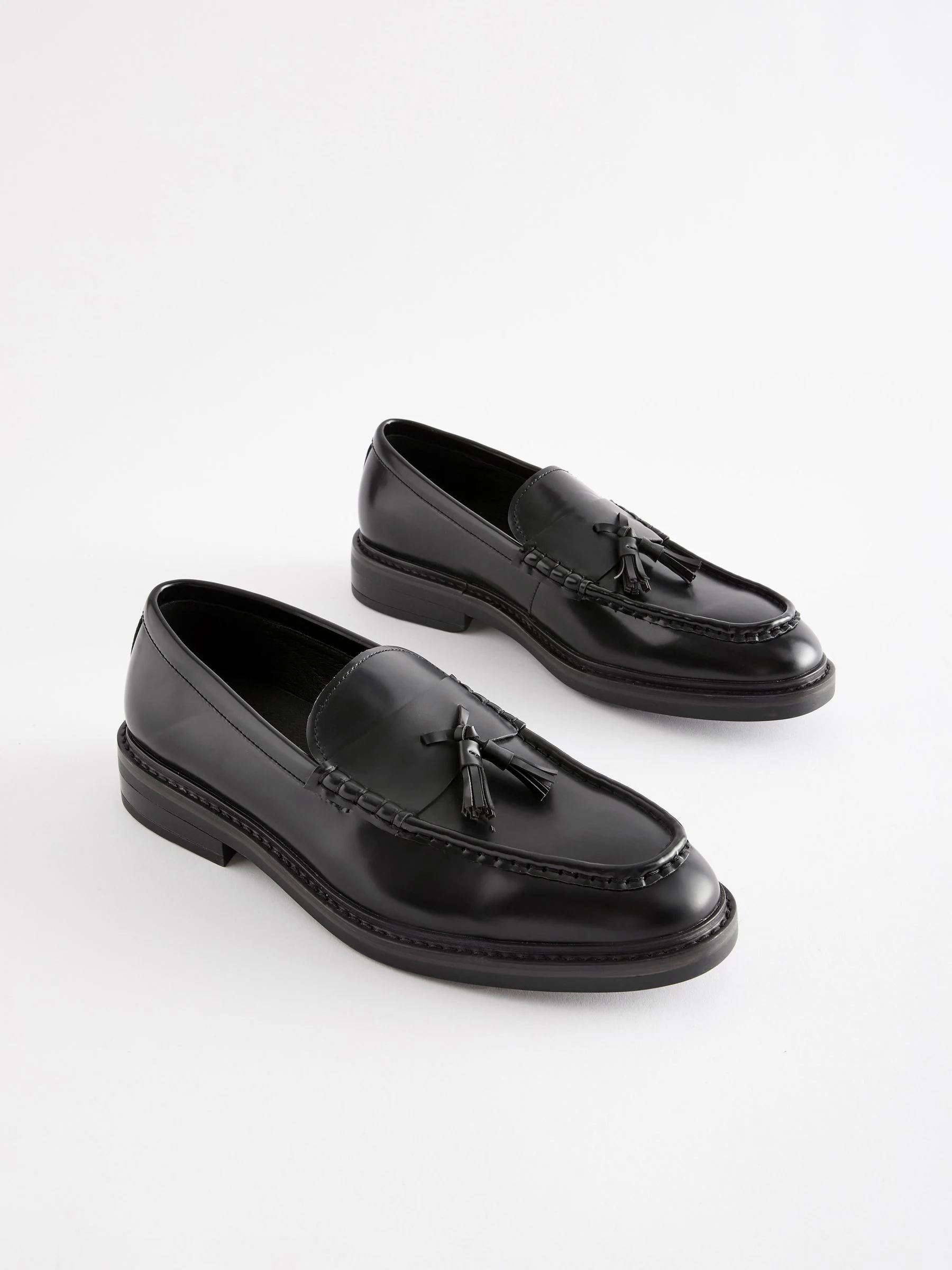 Zwart - Loafers met dikke zool en kwast