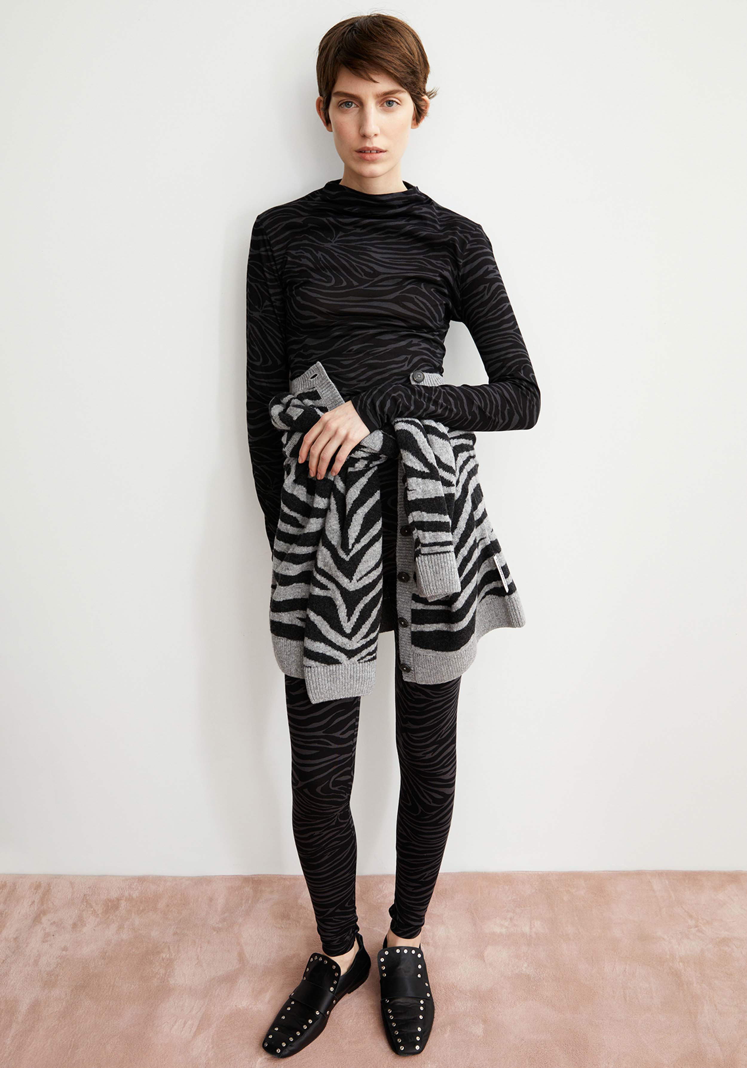 Armedangels Longsleeve Calunaa Zebraraa Black