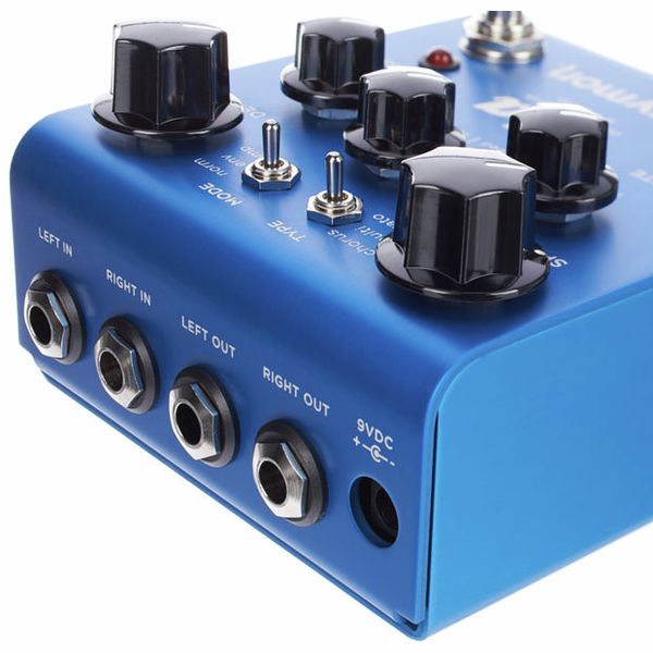 Strymon Ola Chorus Vibratopedal