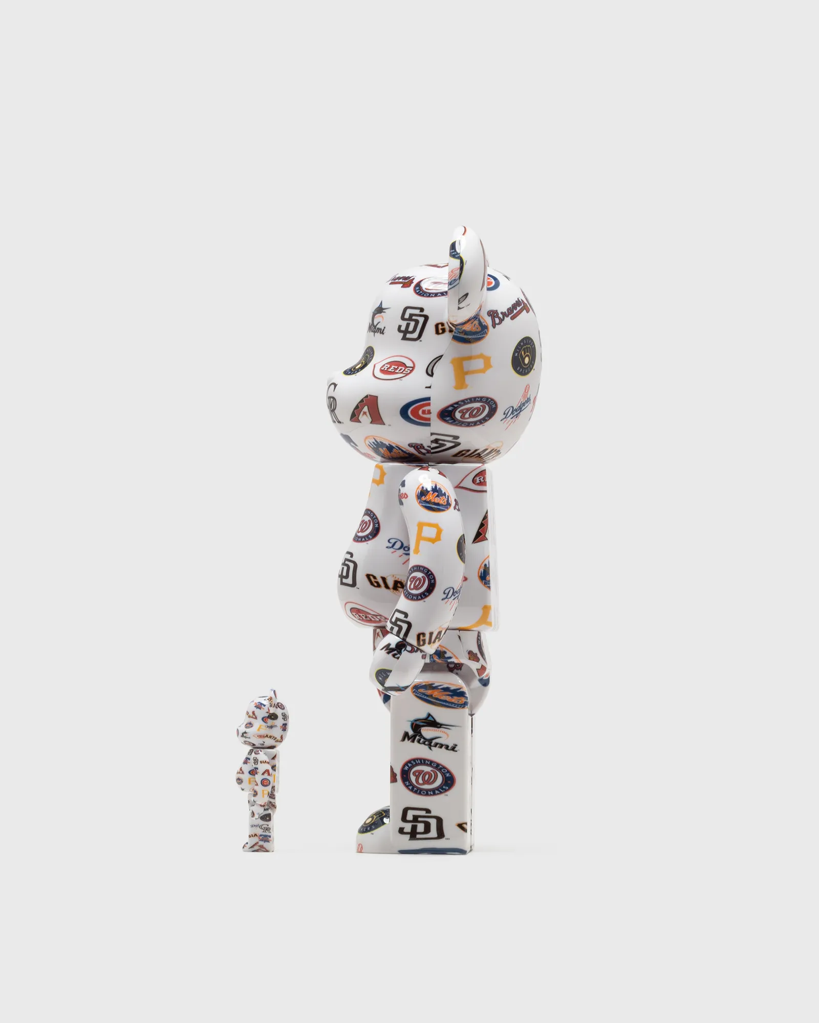 MEDICOM BEARBRICK 400% MLB NATIONAL LEAGUE - PACOTE COM 2 UNIDADES