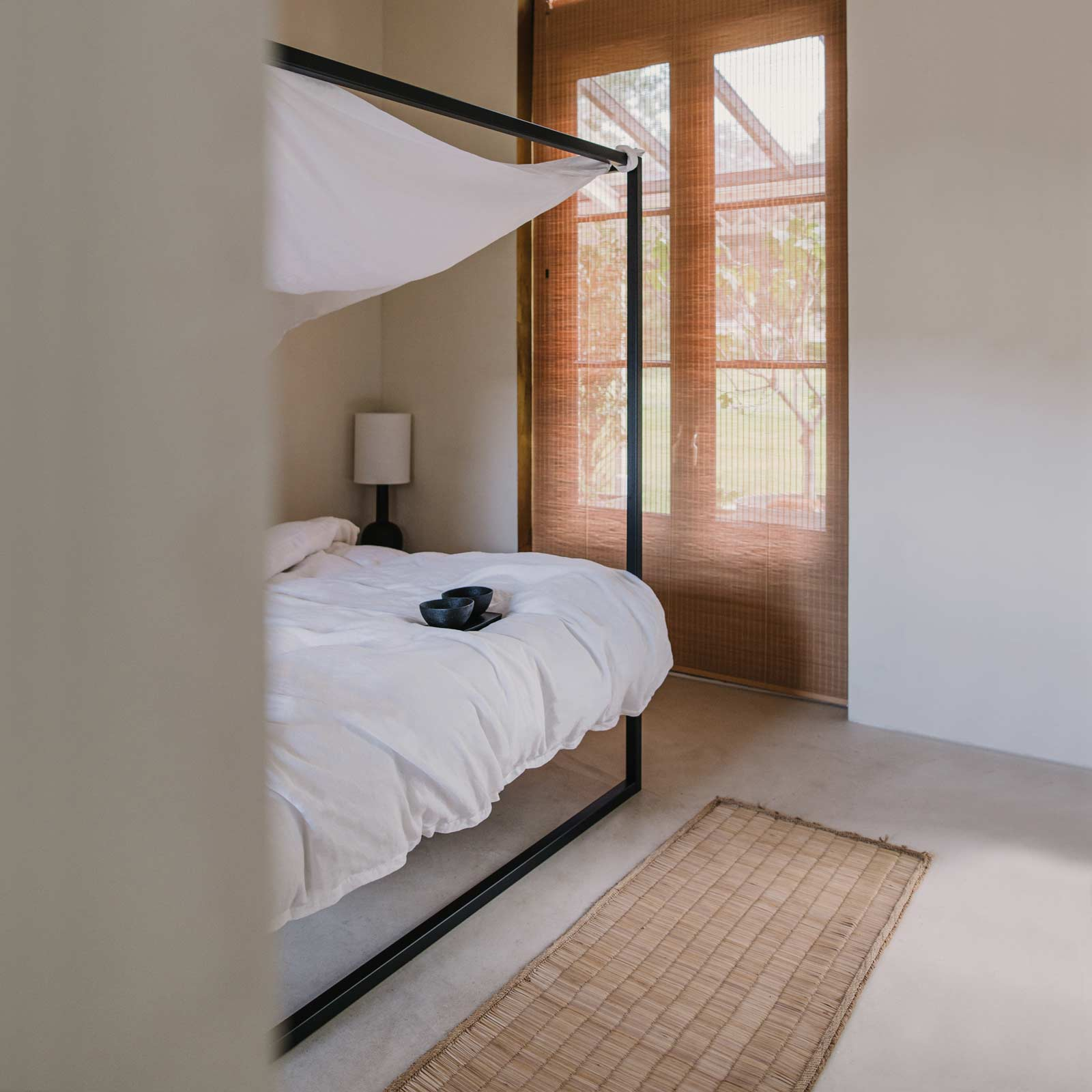 Hemelbed bedframe °02 | Zwart 200 x 200 cm