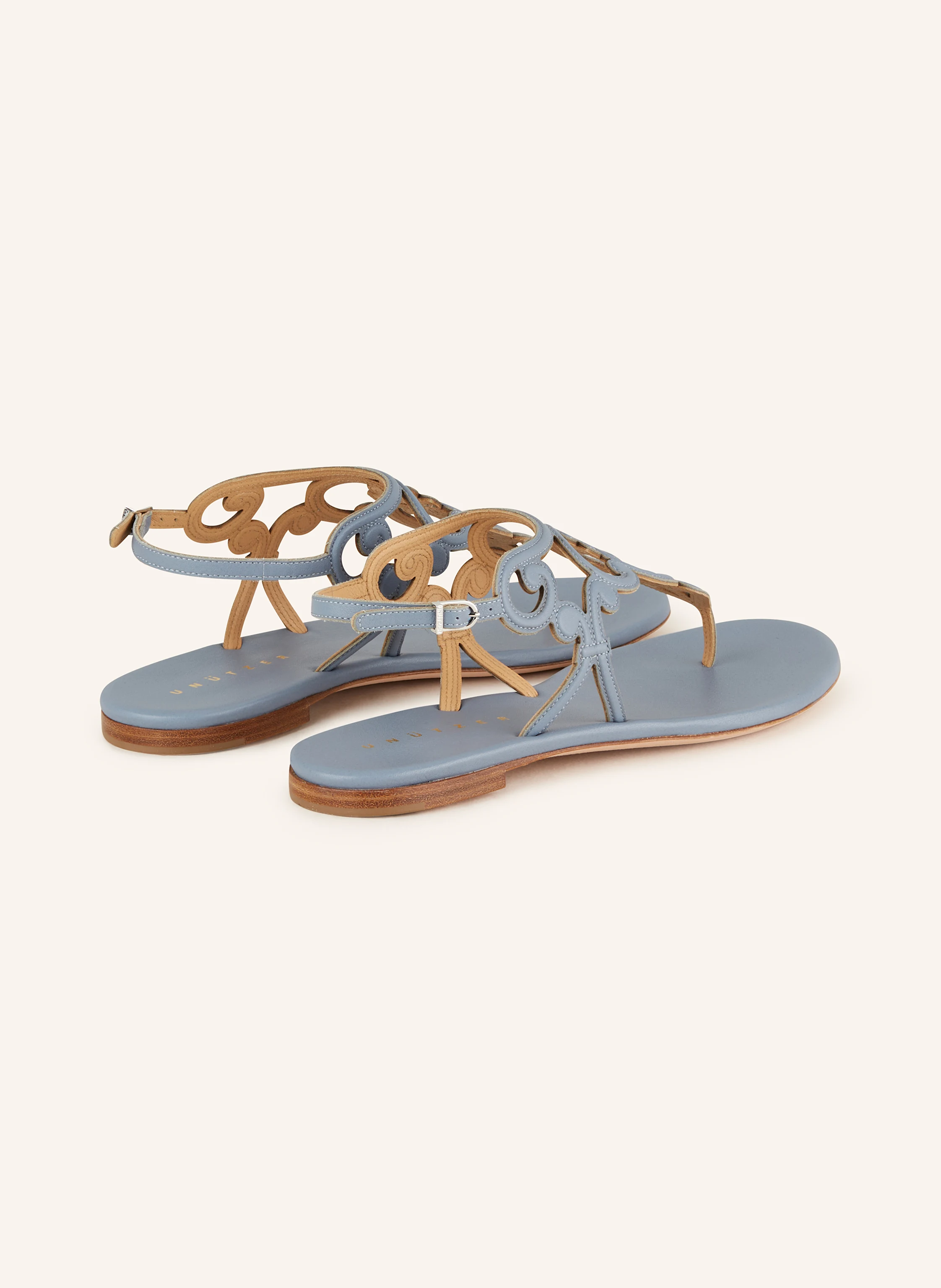 UNÜTZER Sandalen