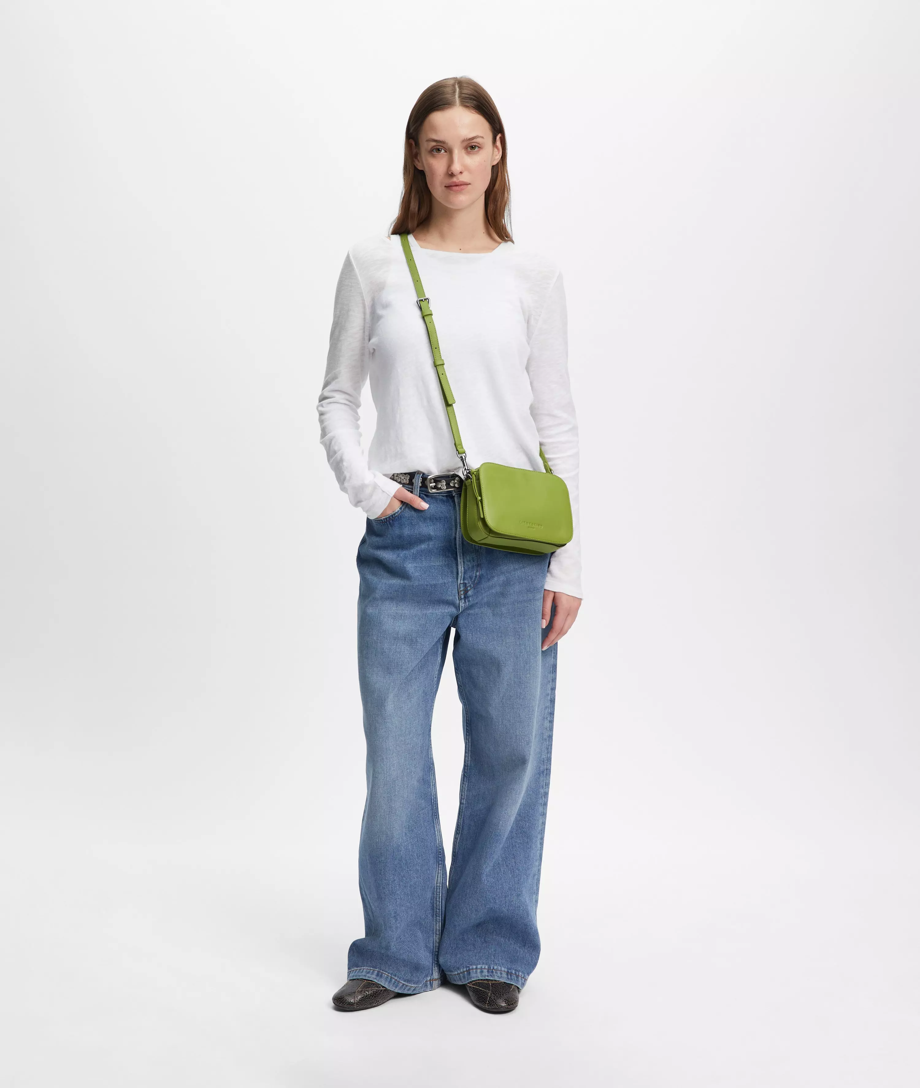 Luka Crossbody S Handy crossbody bag made from cowhide