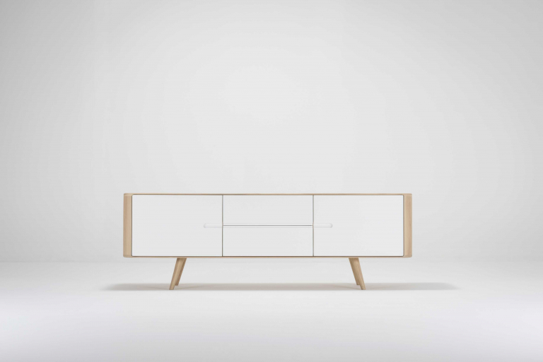 Gazzda Ena Dressoir 180x42x60 naturel