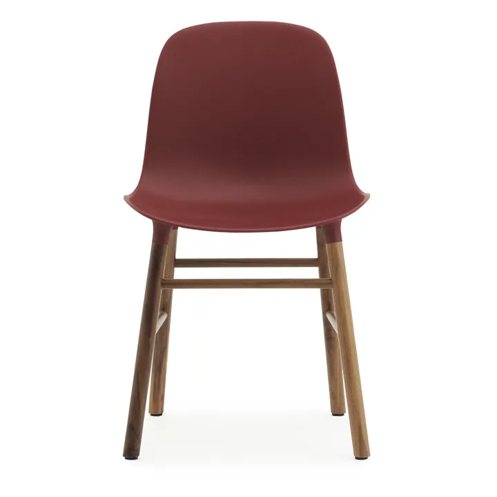 Normann Copenhagen Chaise Form en noyer | Rouge