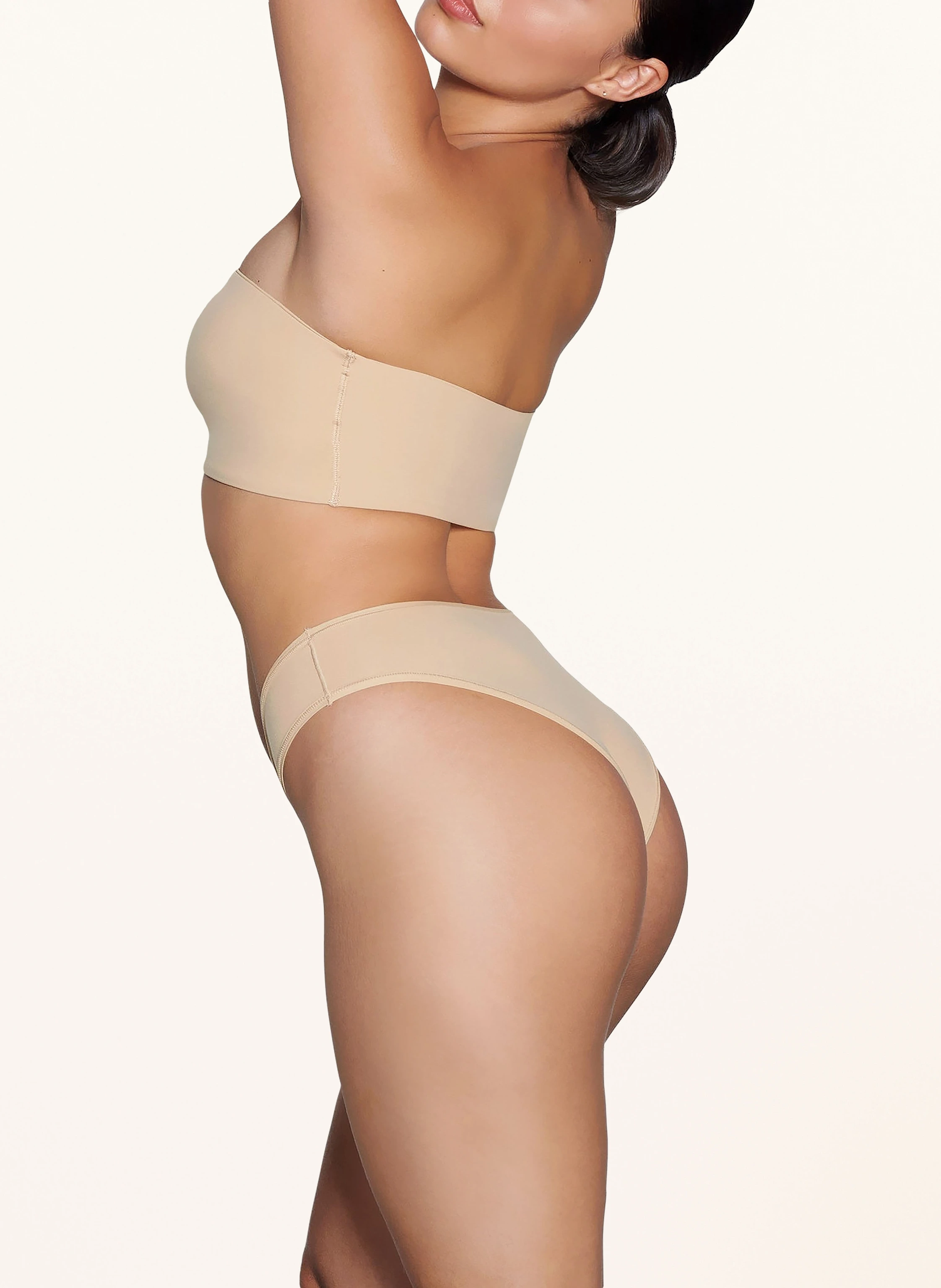 SKIMS Slip FITS EVERYBODY