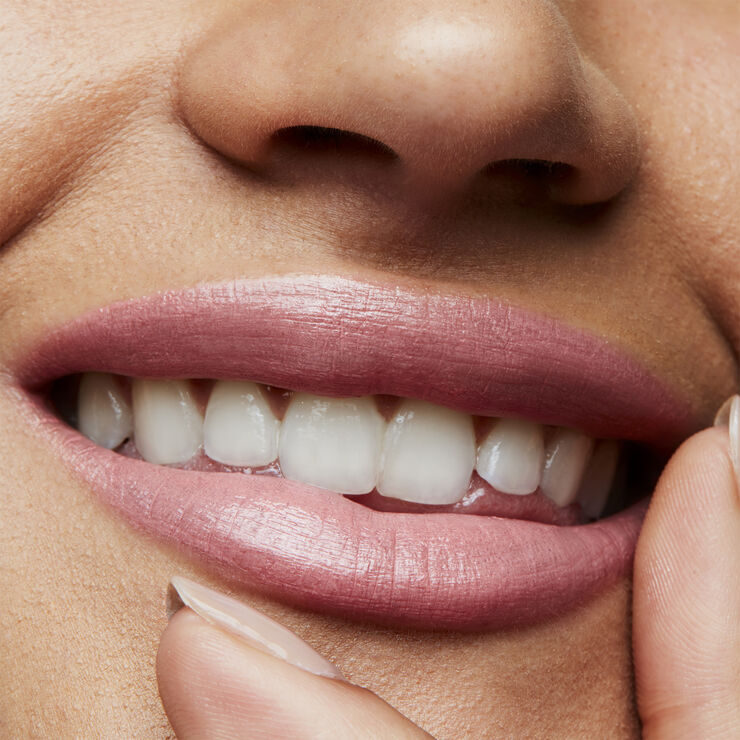 MAC Frost Lipstick