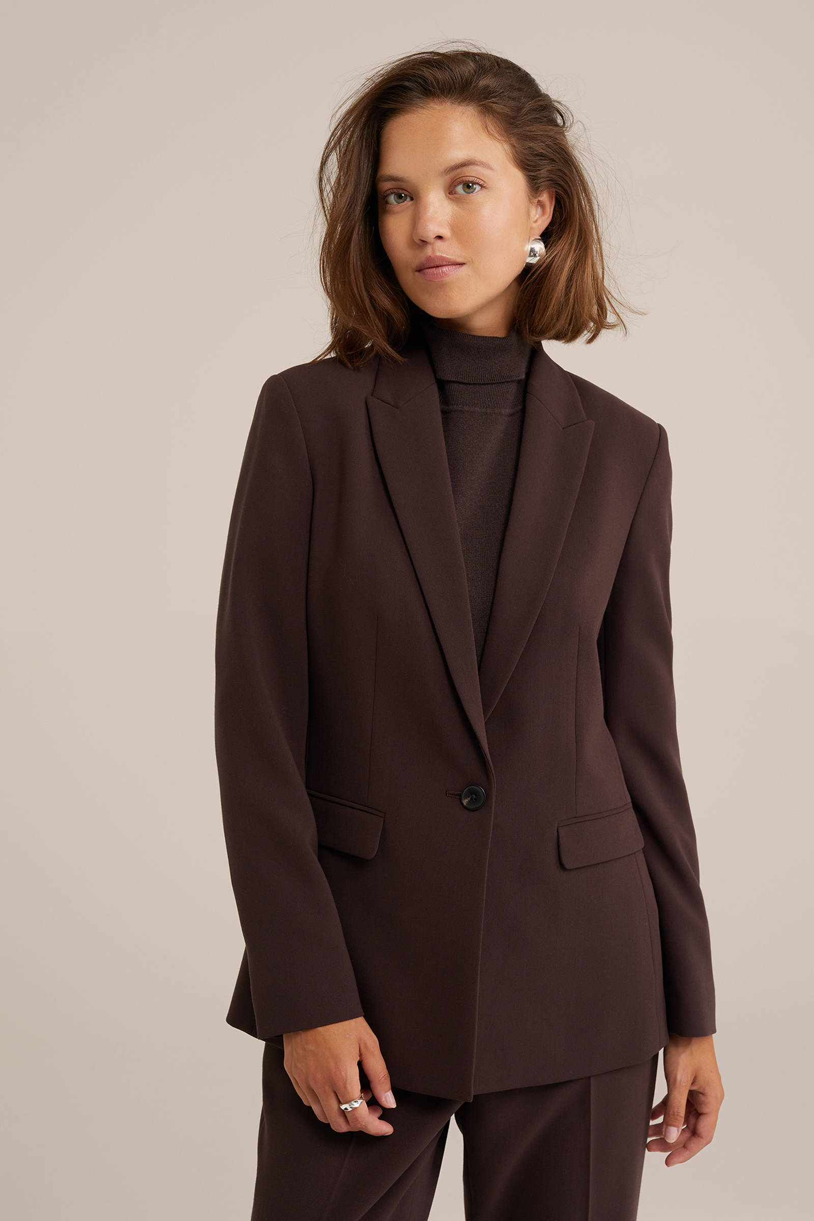 WE Fashion rechtvallende blazer donkerbruin