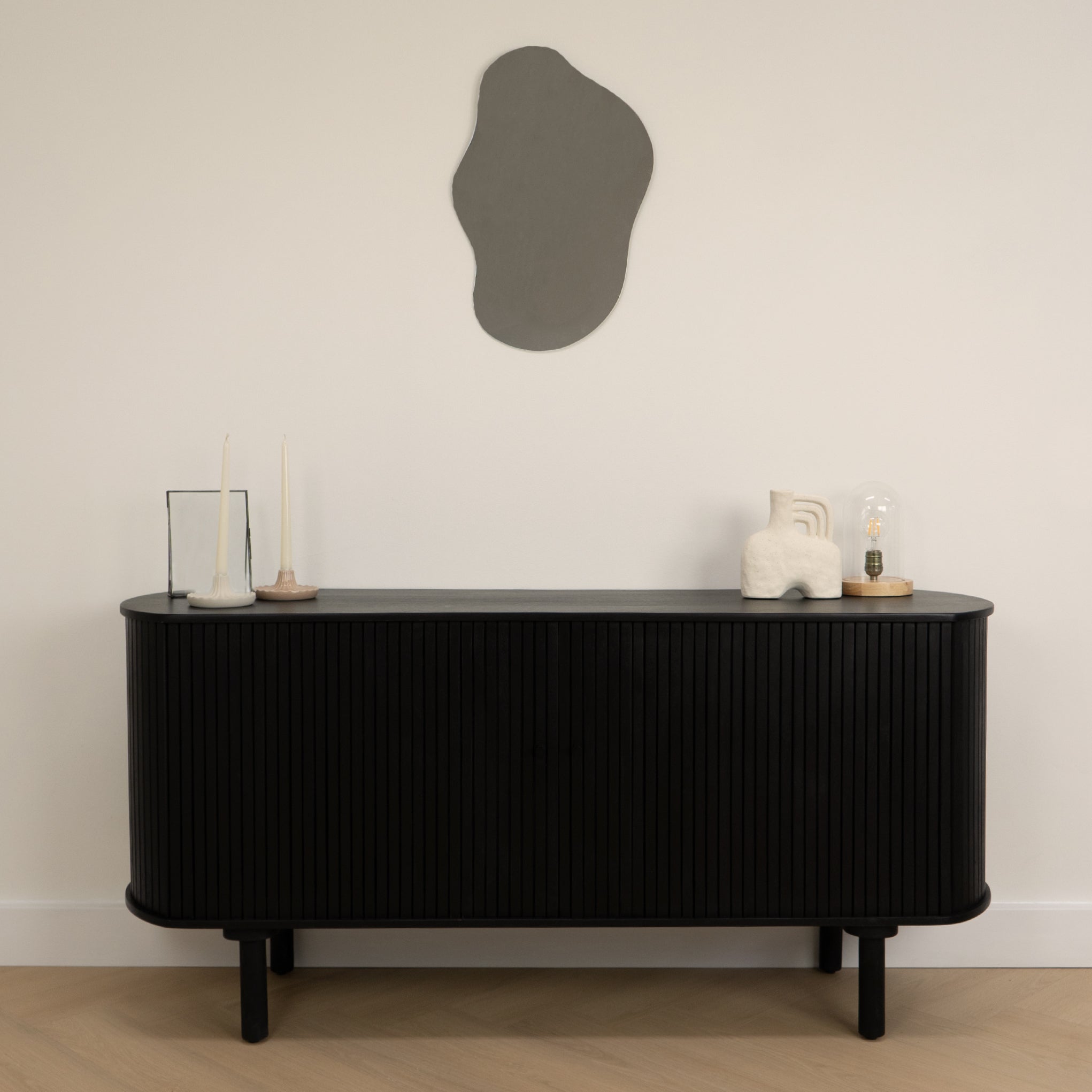 Lewis & Loft Dressoir Livia - FSCÂ® mangohout - 160 cm - Zwart
