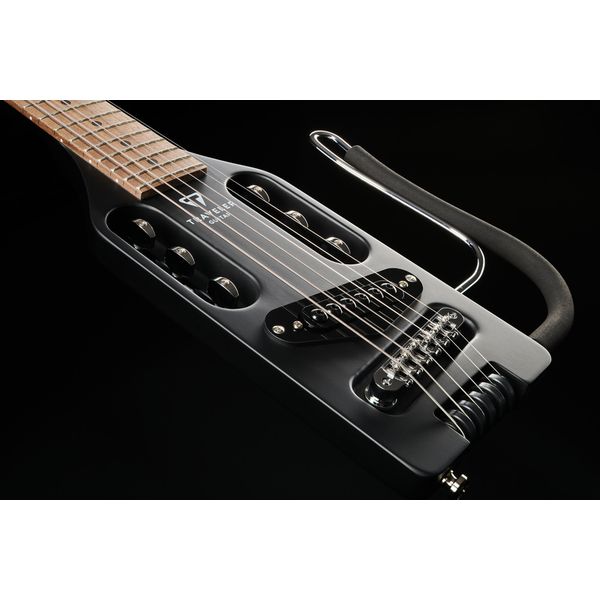 Traveler Guitar Ultra-Light Electric MNBK