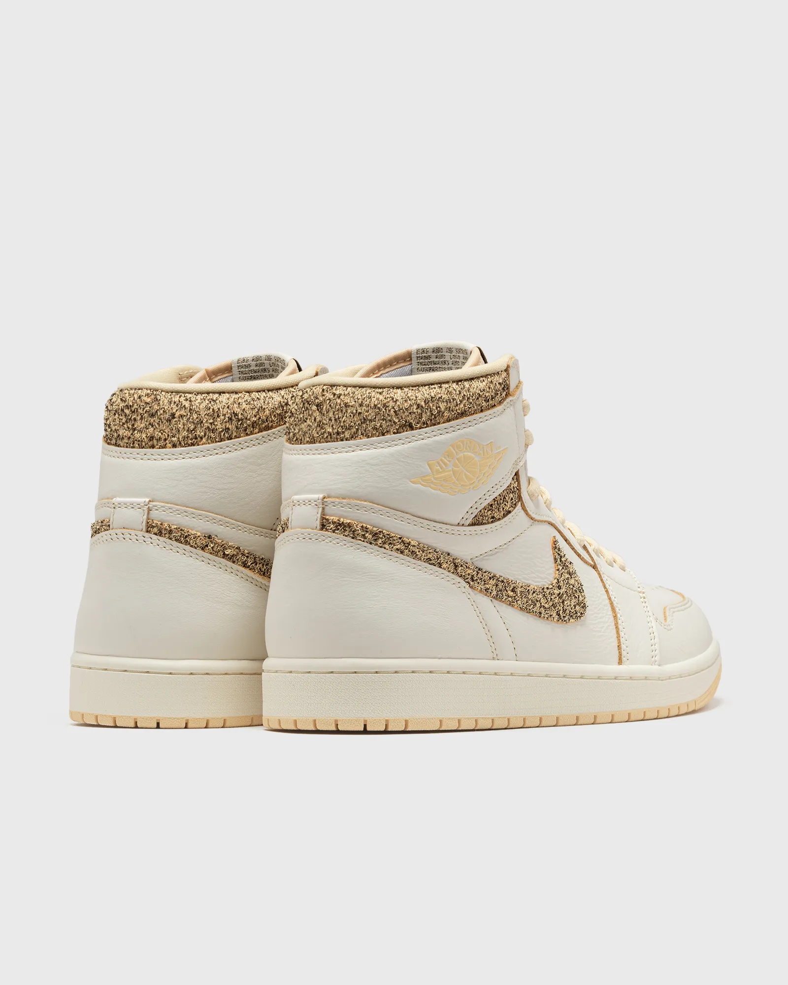 Jordan AIR JORDAN 1 RETRO HI OG CRAFT 'Vibrações da Nigéria'