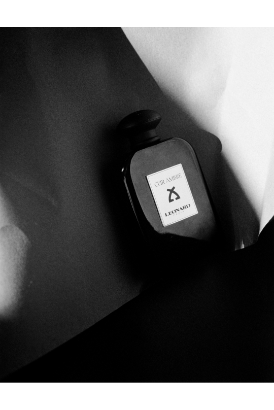 CUIR AMBRE