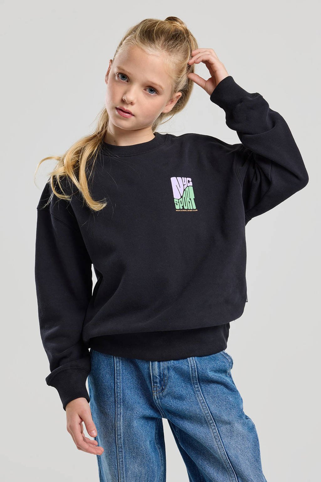 America Today sweater zwart