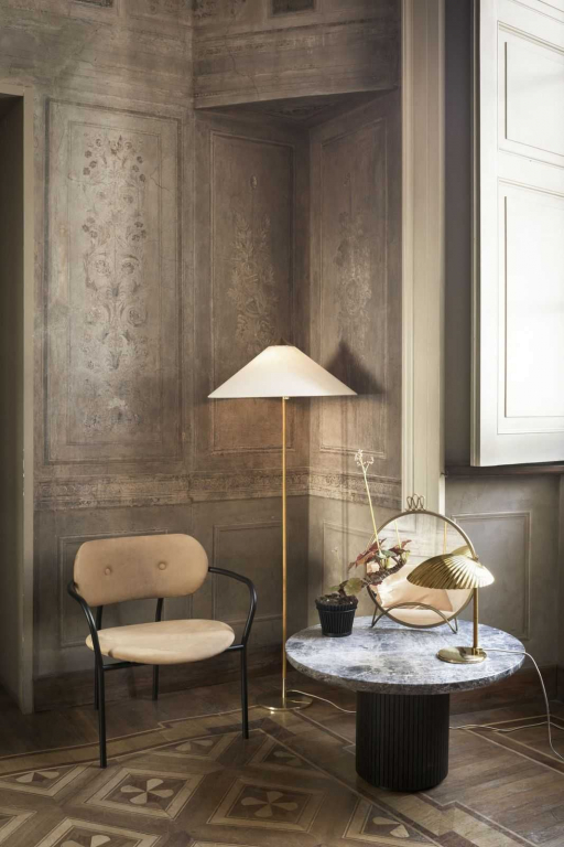 Gubi Coco armchair stoel alcantara-4097