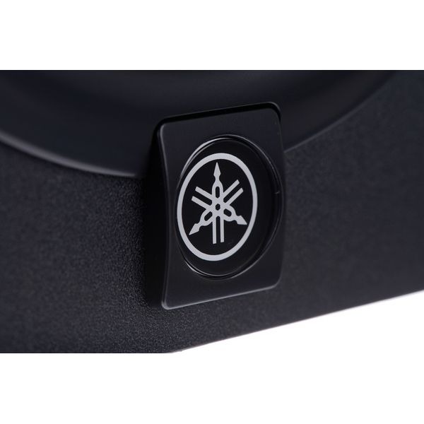 Yamaha HS 5 Tilt Stand Bundle