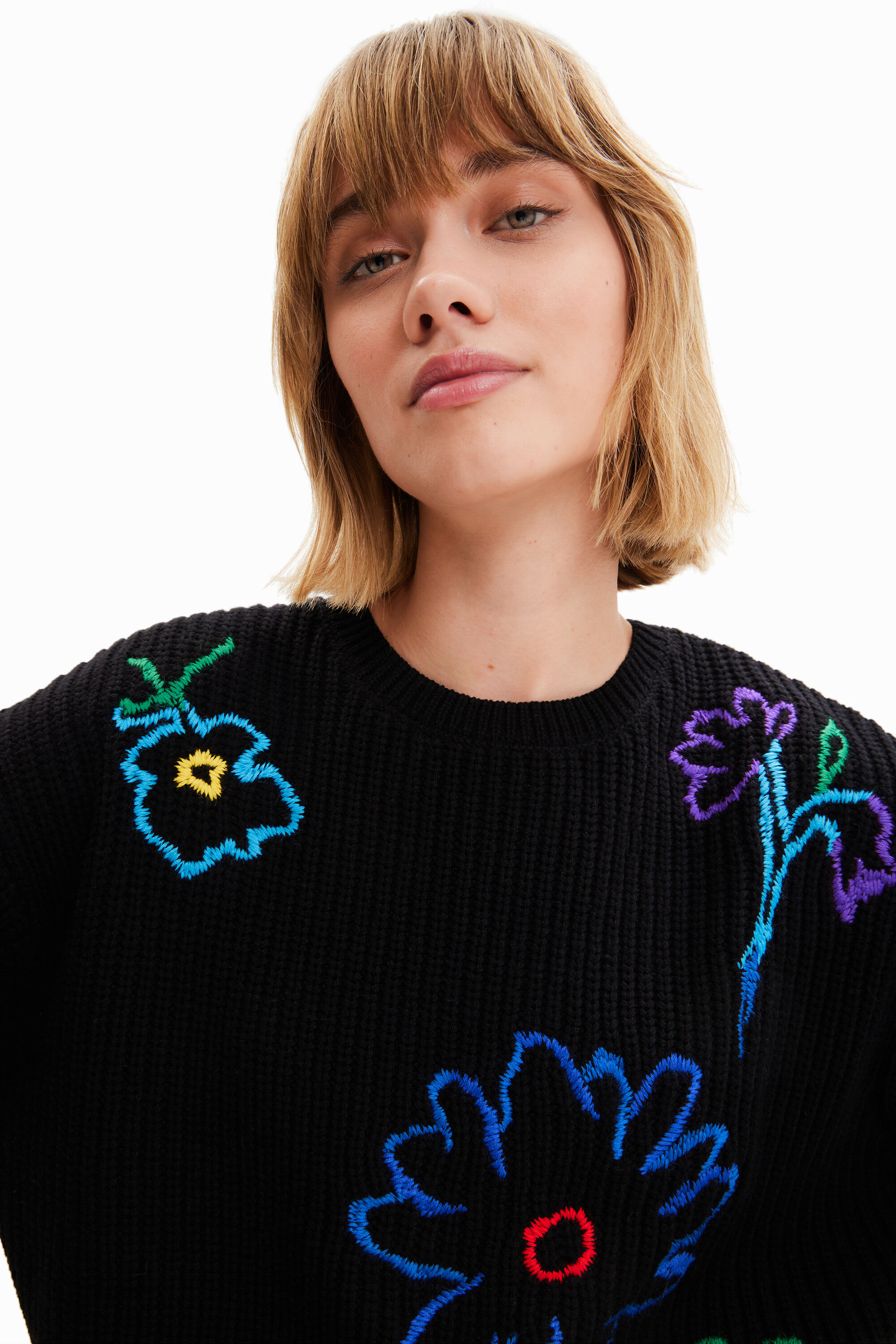 Pull brodé fleurs