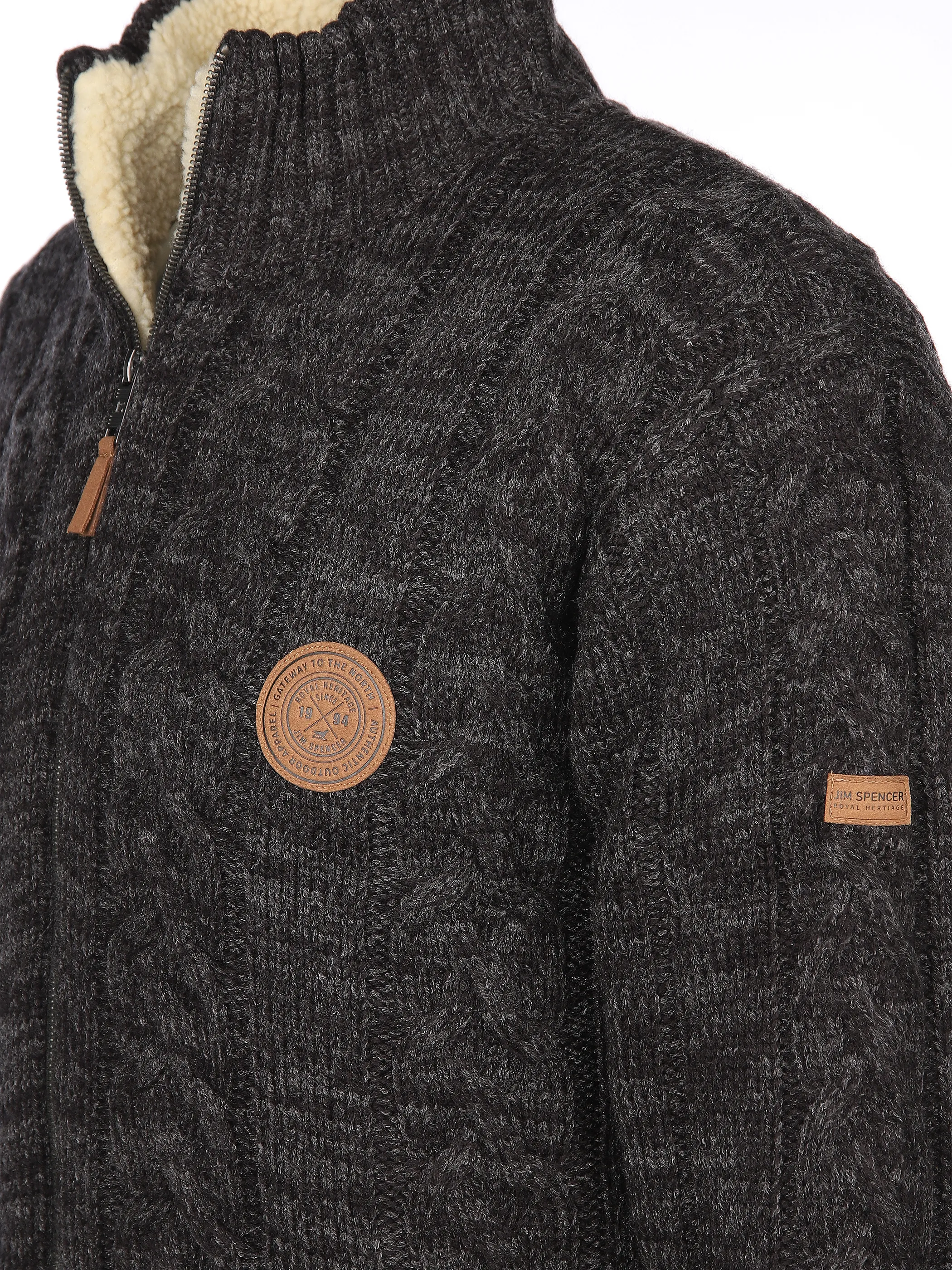 Herren Strickjacke wattiert im Norwegermuster