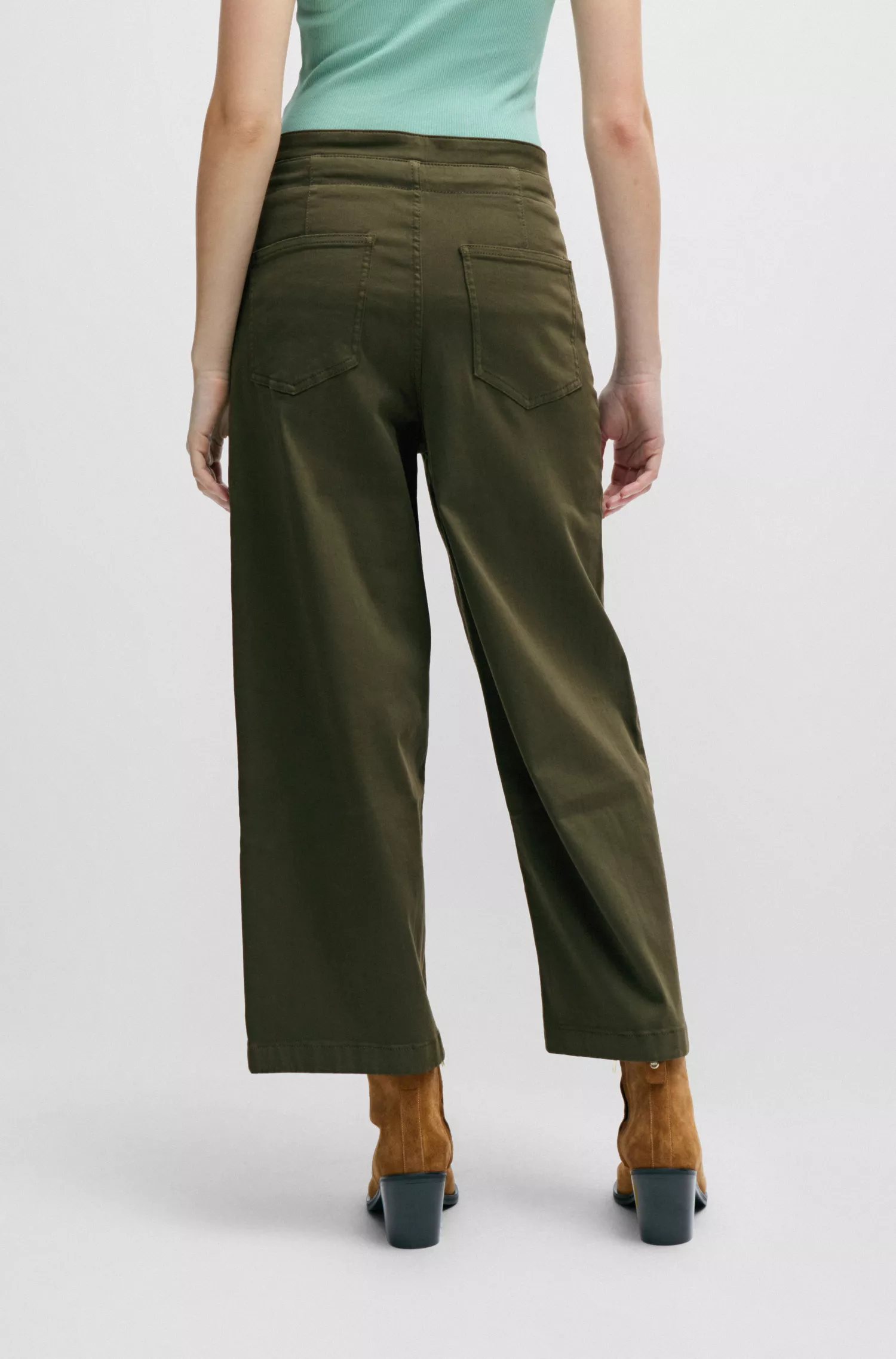 Calça BOSS laranja, corte relaxado, em mistura de algodão.