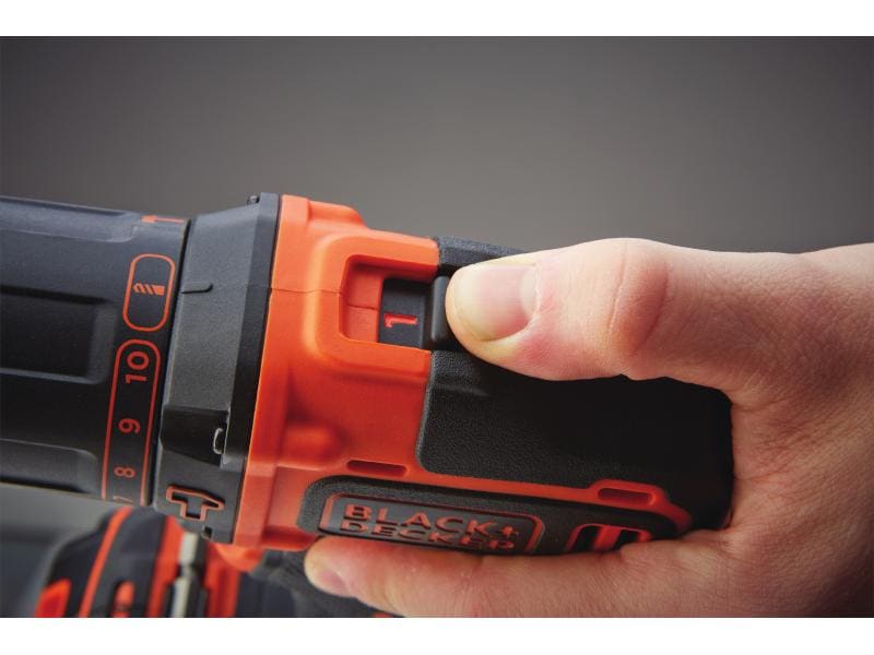 BLACK DECKER Akku-Schlagbohrschrauber BDCHD18K Kit Bohrschrauber