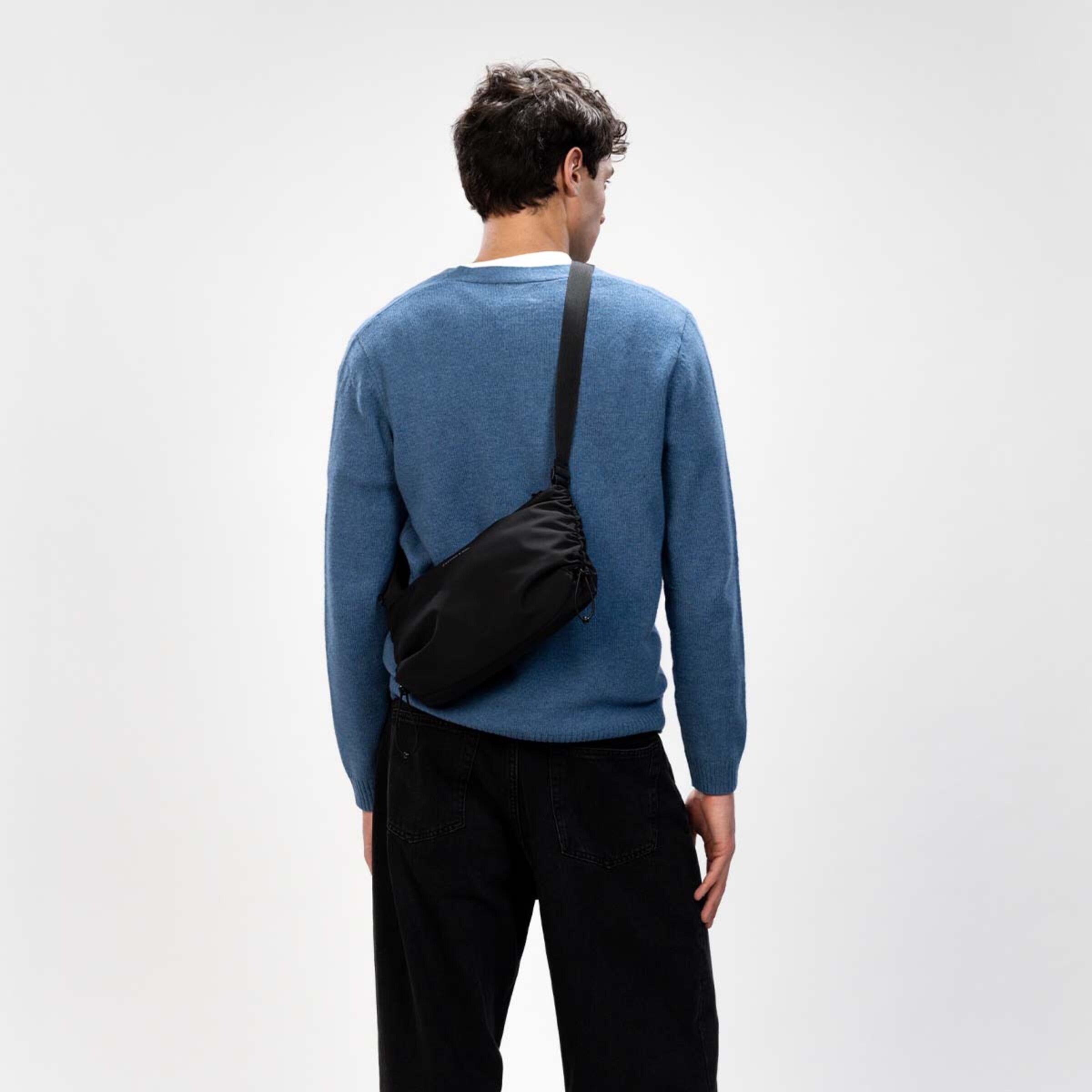 Skara Small All Black