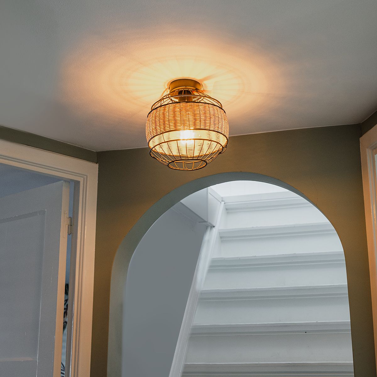 Oosterse plafondlamp zwart met rotan 25 cm - Emir