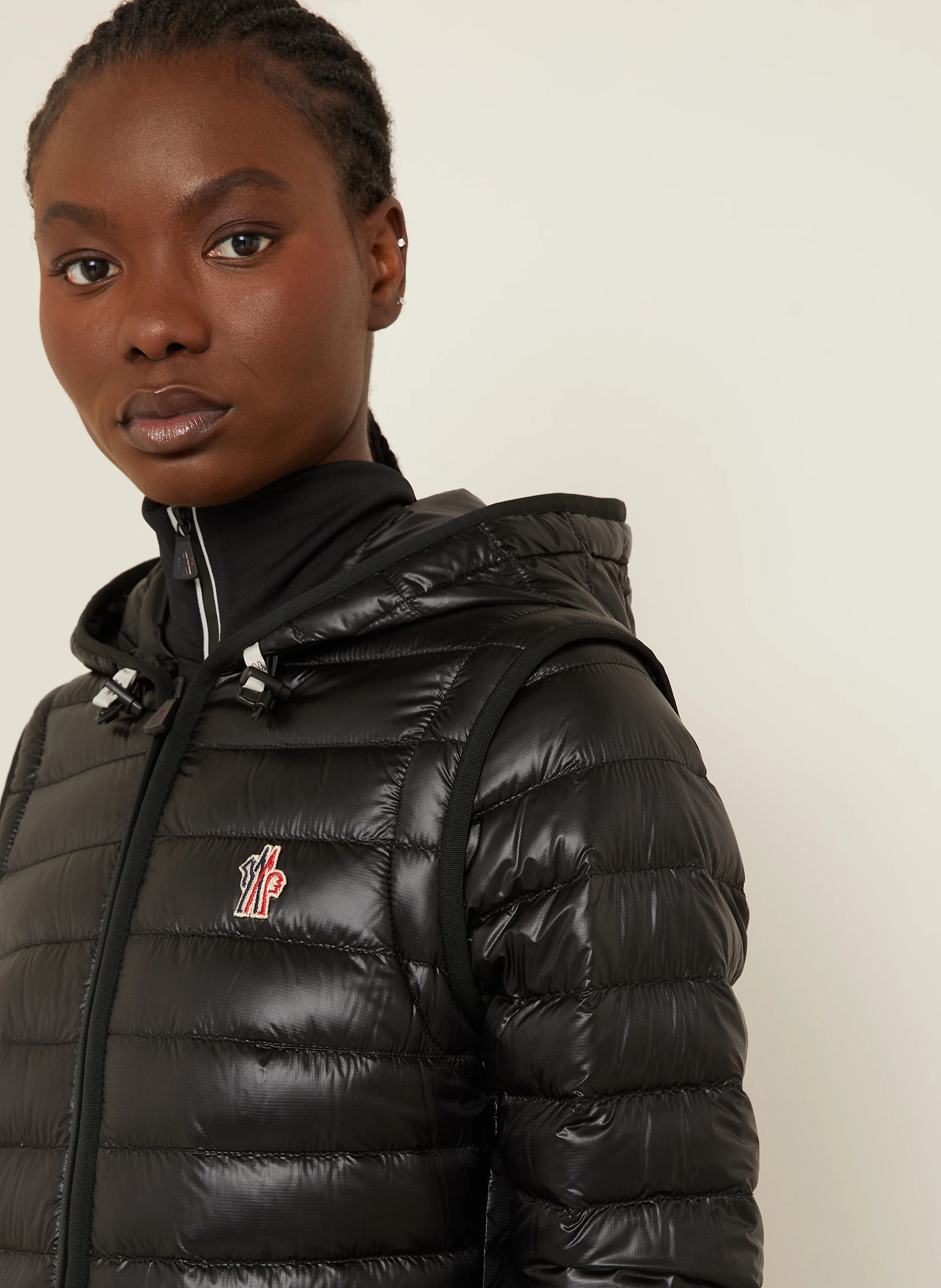 MONCLER GRENOBLE Daunenjacke KARURA mit abnehmbaren Ärmeln