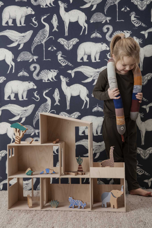 Ferm Living Katie Scott Animals behang dark blue