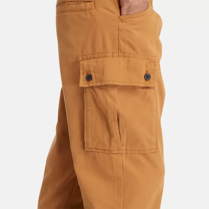 Pantalon cargo en sergé pour homme en jaune foncé