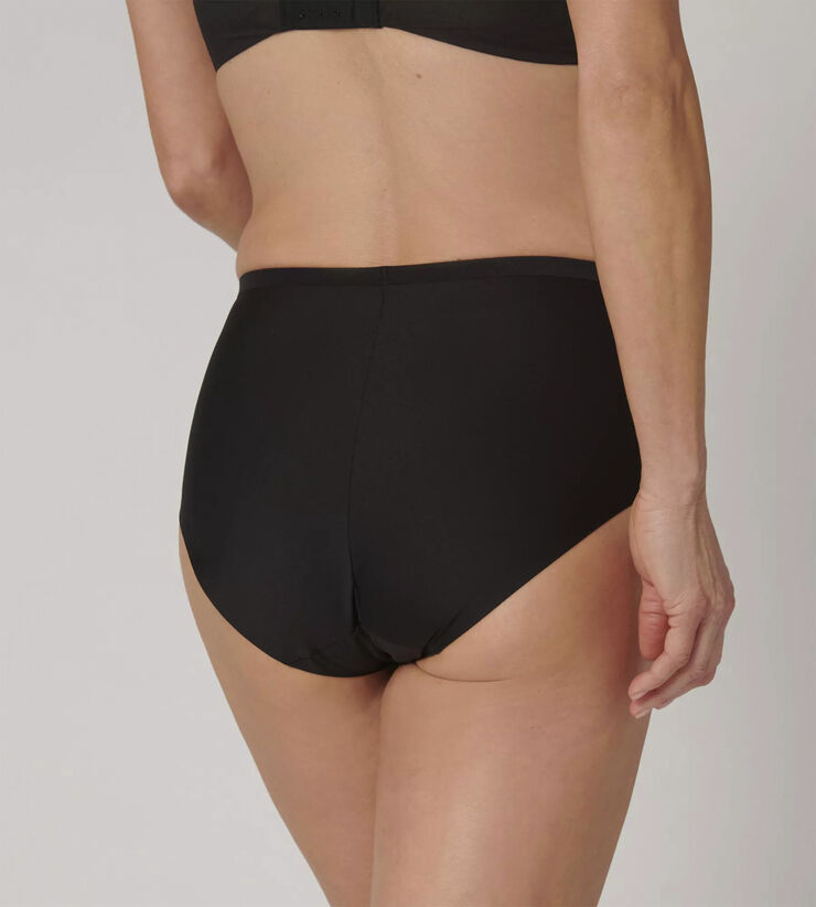 Triumph Triumph Shape Smart Maxi Black