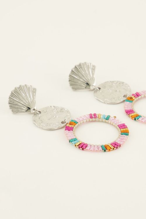 Statement oorhangers met multikleur kraaltjes
