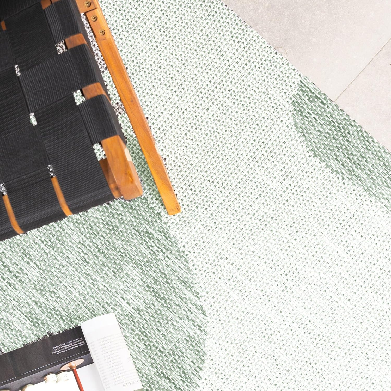 FRAAI | Home & Living In- & Outdoor Teppich - Summer Swirl Grün - Wetterfest - Polypropylen - Flachgewebe - Balkon, Garten/Terrasse, Wintergarten - Terrasse - Rug