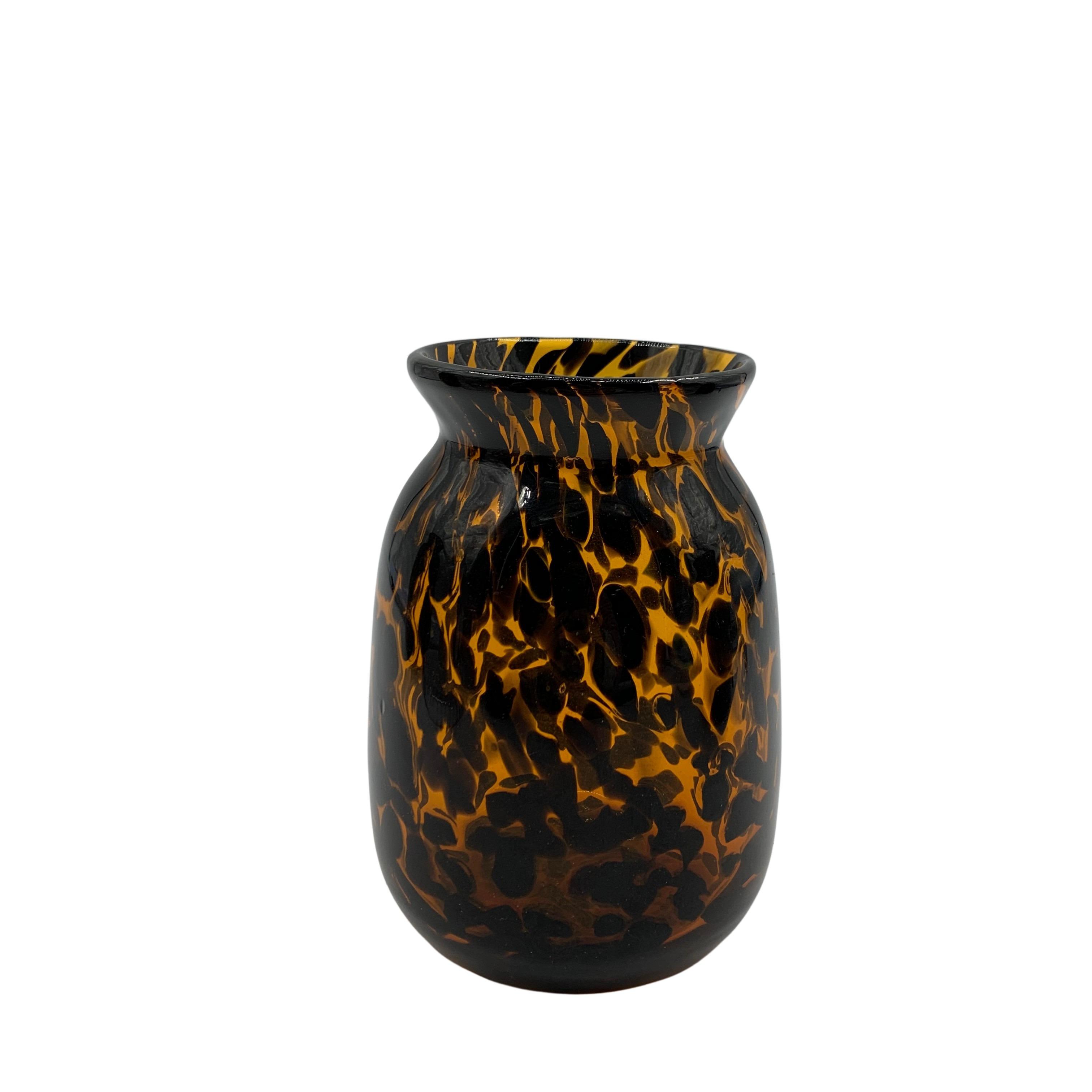 VASE VERRE ECAILLE 11X16CM