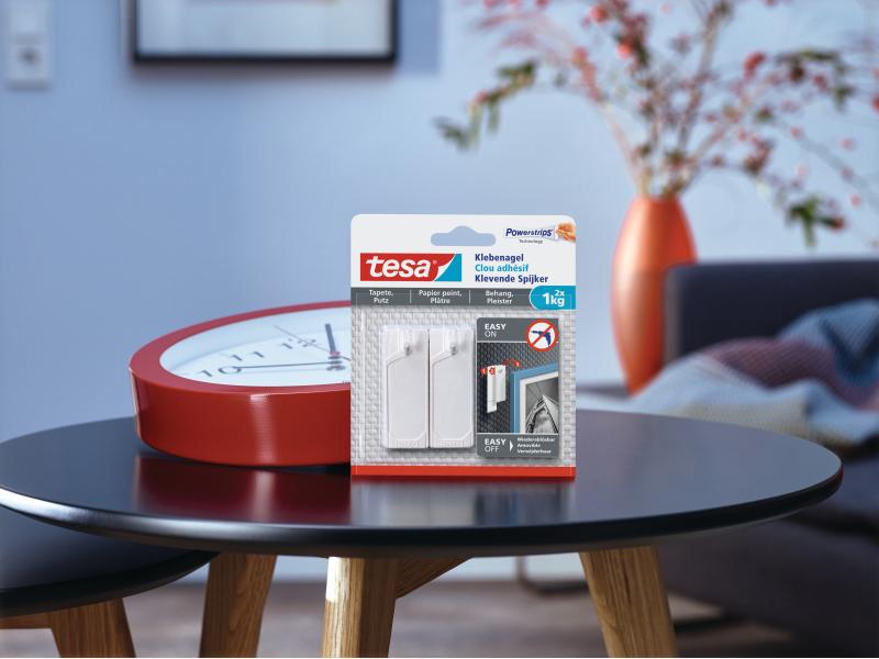 tesa Klebenagel 1 kg für Tapeten   Putz 2 Stück