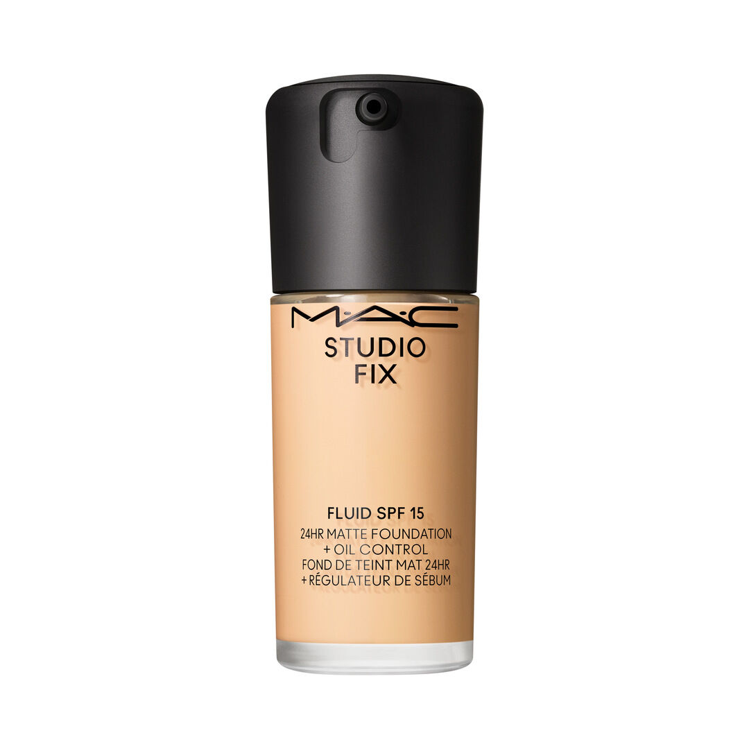 MAC STUDIO FIX FLUID SPF 15 24HR MATTE FOUNDATION + OIL CONTROL