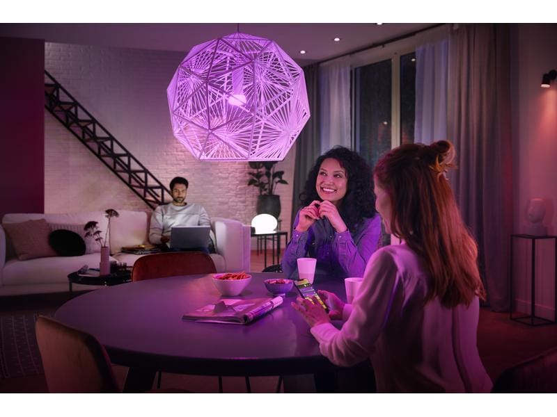 Philips Hue Leuchtmittel White & Col. Amb. E27 Einzelpack 1 Per Bluetooth steuerbares Hue E27-Leuchtmittel