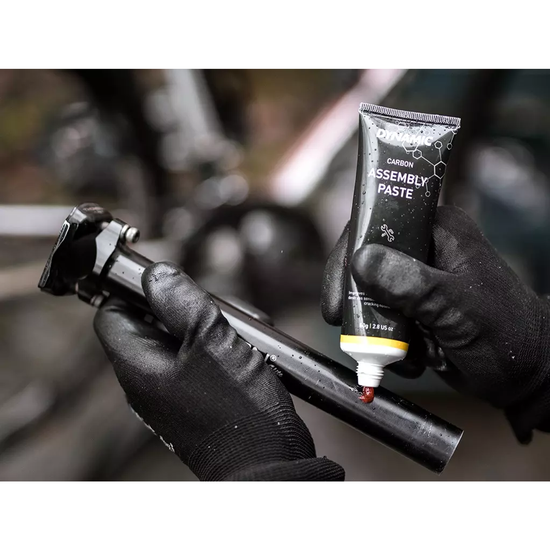 Dynamic Bike Care Carbon Montagepasta