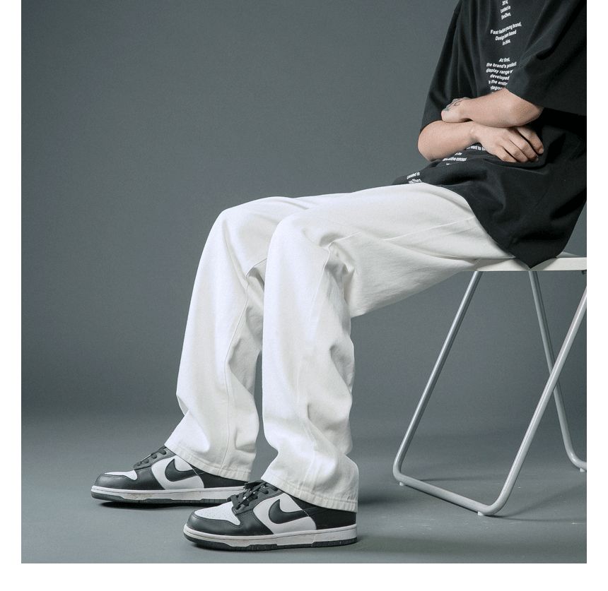 FOEV - Mid Rise Washed Straight Leg Jeans