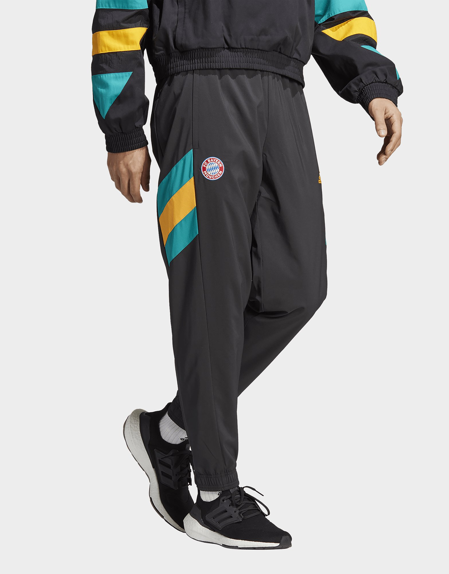 adidas Pantalon FC Bayern Icon Woven