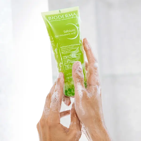 Bioderma Sébium Active Gel de Limpeza Espumante Purificante para Pele Oleosa 200ml