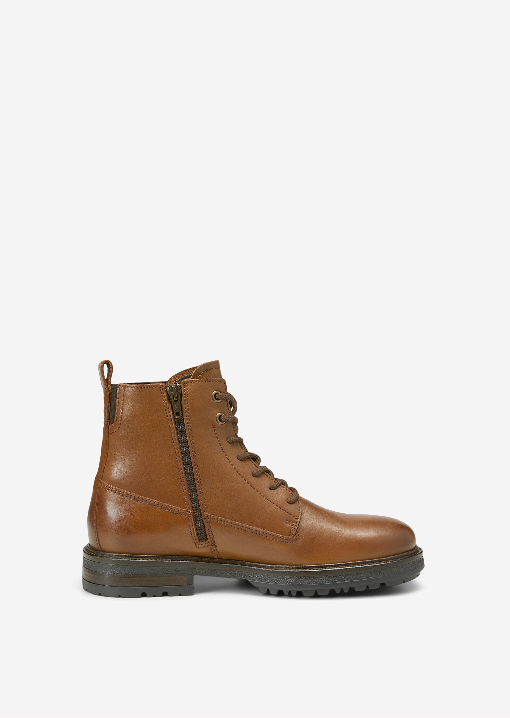 Schnürstiefel aus edlem Rindleder