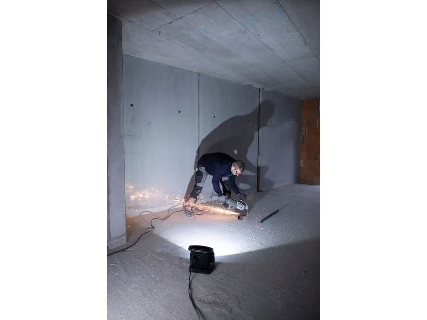 Brennenstuhl Hybrid Work Light 6050 MH - Lyspære - klasse E