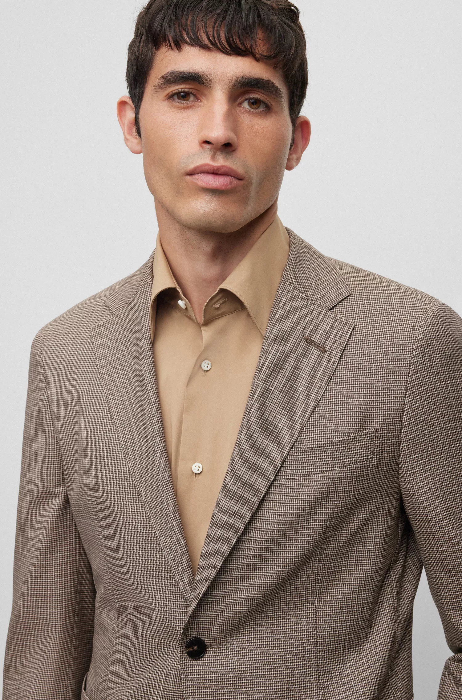 Terno BOSS Camel Slim-fit em lã virgem xadrez