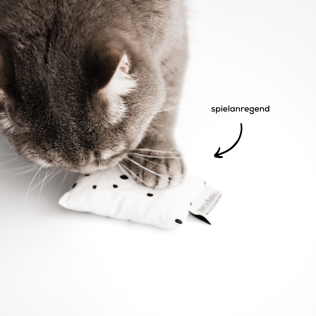 Minty&Marla Katzenspielzeug Katzenminzekissen weiß